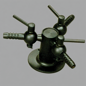 GAS TAP, THREE WAY, PILLAR MOUNTED